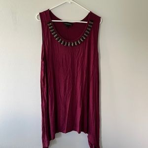 Maroon sleeveless tunic top with embellishments